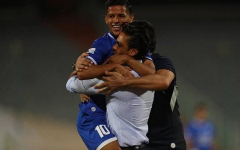 خریدار مهدی قایدی یک آشناست!