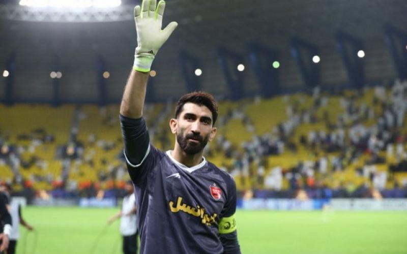 استوری بیرانوند با لباس احرام