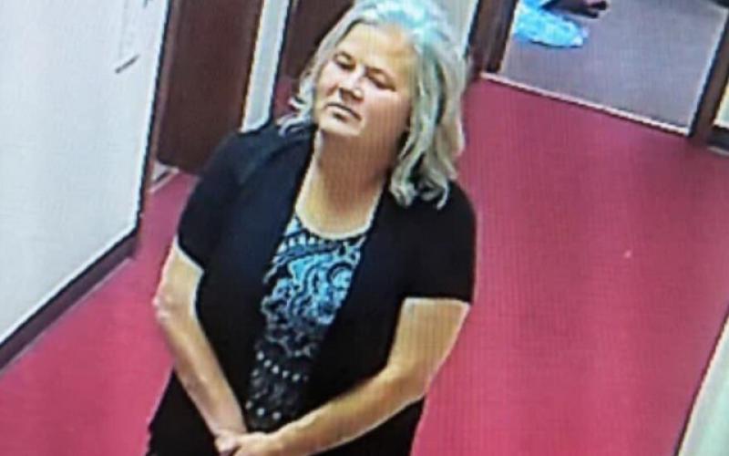 این زن دزد سریالی عروسی‌ها بود