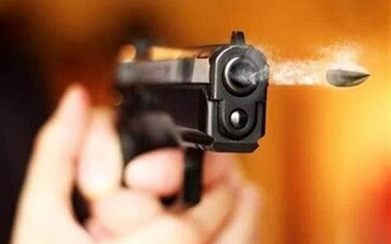 تیراندازی در داروخانه برای صحبت با دختر مورد علاقه