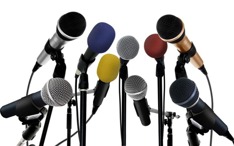 خبر خوش معاون وزیر کار برای خبرنگاران دارای بیمه‌ی آزاد