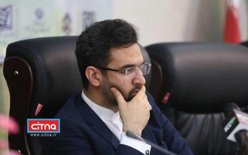 اقدام انقلابی بستن سایر صداها به وسیله‌ی خودمان نیست