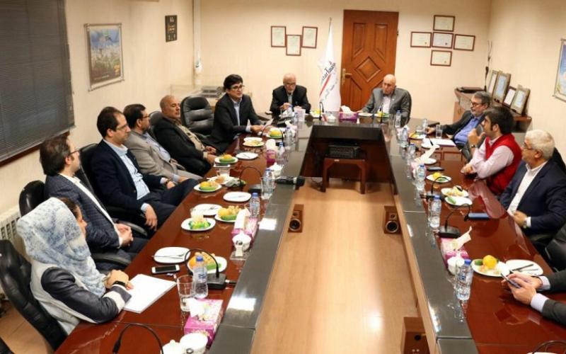 مدیران عامل ارائه‌کنندگان خدمات اینترنتی، تاکید کردند: همچنان به تدبیر وزیر ارتباطات برای برون رفت از مشکلات امیدواریم