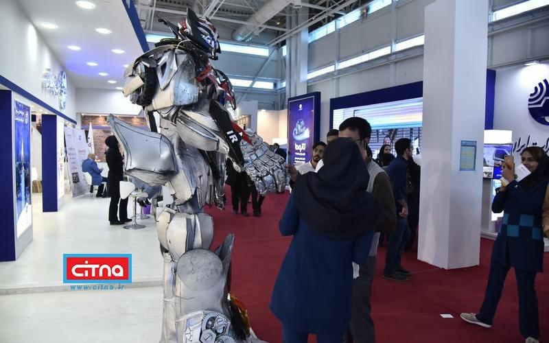 نمایش توان تولید داخل گوشی تلفن‌همراه، تبلت و ساعت هوشمند و سیستم عامل اندروید بومی در نمایشگاه تلکام پلاس 98