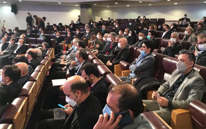 مراسم معرفی و تجلیل از صادرکنندگان نمونه سال 1399 استان تهران برگزار شد