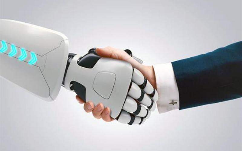 بروکرها؛ کارگزاران تجارت فناوری تسهیلات و وام بلاعوض دریافت می‌کنند