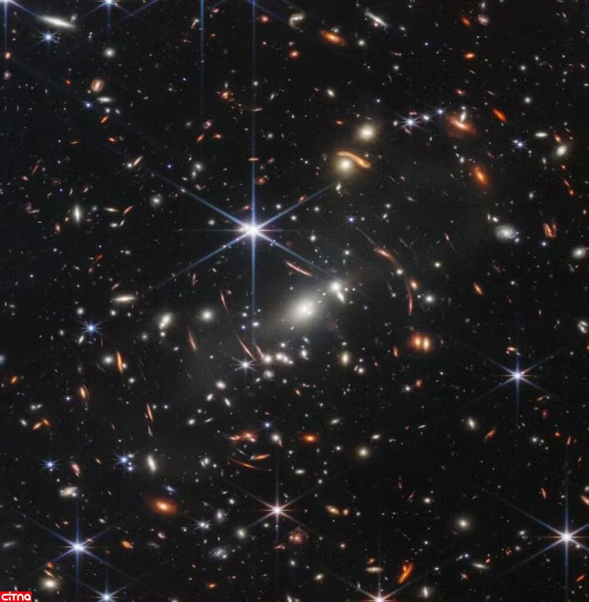 چرا با وجود انبوهی از ستاره‌ها، فضا تاریک است؟
