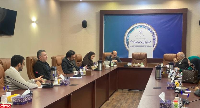 ادیب: تحقق آیین نامه اجرایی مولدسازی دارایی‌های دولت، ضرورت است و باید سریعا عملیاتی شود