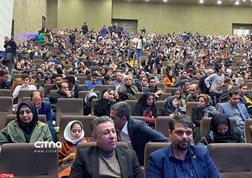در مراسم رینوتکس ۲۰۲۳؛ تندیس و جایزه ملی فناوری ایران (جمفا) به صنایع ارتباطی آوا رسید