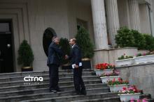 حیاط دولت - پاستور