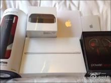 تصاویر/ معامله جان با بسته‌های هدیه‎ اپل 