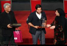 گزارش تصویری/ تقدیر رایتل از برگزیدگان سی و سومین جشنواره فیلم فجر