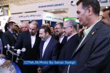 گزارش تصویری/ حضور وزیر ارتباطات در غرفه دانشکده پست و مخابرات در تلکام شانزدهم