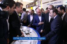 گزارش تصویری/ حضور وزیر ارتباطات در غرفه دانشکده پست و مخابرات در تلکام شانزدهم