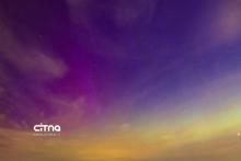 طوفان خورشیدی آسمان سراسر جهان را رنگارنگ کرد! +تصاویر