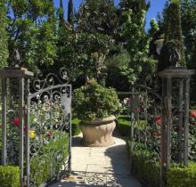 زندگی مانکن ایرانی در قصر پیرمرد ثروتمند عرب! (+تصاویر)