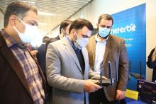 بازدید وزیر ارتباطات از نمایشگاه کنفرانس ظرفیت شبکه ملی اطلاعات در FTTx