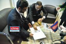 گزارش تصویری/ حضور آذری جهرمی در غرفه‌ی مجموعه رسانی سیتنا در نمایشگاه ایران تلکام 2018