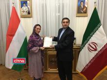 تقدیر سفیر ایران در مجارستان از منتخبان ایرانی‌ در نمایشگاه ITU بوداپست (+تصاویر)