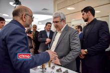 بازدید معاون علمی و فناوری ریاست جمهوری از نمایشگاه محصولات فضایی (+تصاویر)