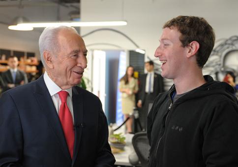 mark-zuckerberg-shimon-peres-2012-5.jpg